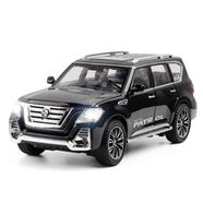 1:24 Nissan Patrol SUV Diecast Alloy Car ChiMei Luxurious Simulation Toy Vehicles Metal Car 6 Doors Open Model Car Sound Light Toys For Gift