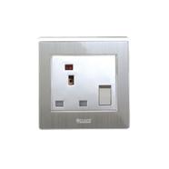 Click-Art-3 Pin Flat Socket With Switch,13A - 901823