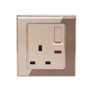 Click Marigold 3 Pin Flat Socket With Switch 13A - 876674