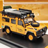 Die Cast 1:64 – Master – Land Rover Defender 110 Camel Trophy (Clean) (stk) image