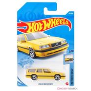 Hot Wheels Premium Single – Volvo 850 Estate -4/5 Fast wagons – Yellow
