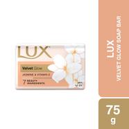 Lux Soap Bar Velvet Glow 75 Gm - 69694290