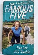 The Famous Five: Five Get into Trouble: 8 