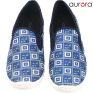  Ladies walking shoe Blue check