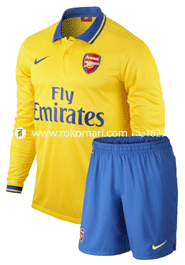 Arsenal Away Club Jersey : Very Exclusive Full Sleeve Jersey With Short Pant