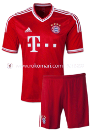 Bayern Munich Home Club Jersey : Very Exclusive Half Sleeve Jersey With Short Pant