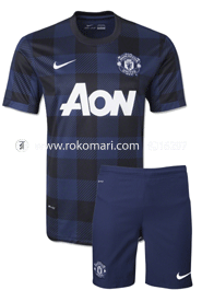 Manchester United Away Club Jersey : Very Exclusive Half Sleeve Jersey With Short Pant