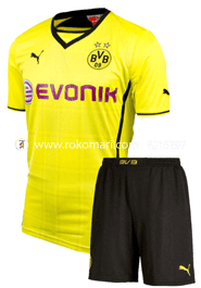 Dortmund Home Club Jersey : Special Half Sleeve Jersey With Short Pant