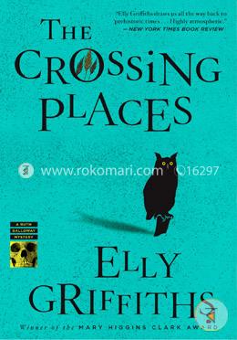The Crossing Places (Ruth Galloway Mysteries) image