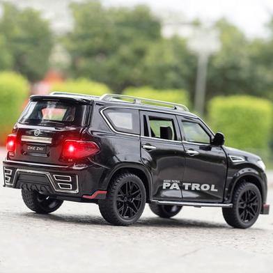 CZ136B Nissan Patrol SUV Diecast Alloy Car Luxurious Simulation Toy Vehicles Metal Car 6 Doors Open Model Car Sound Light Toys For Gift image