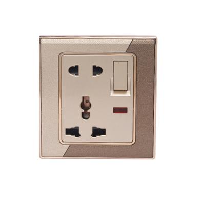 Click Marigold Multi Socket With Switch 13A image