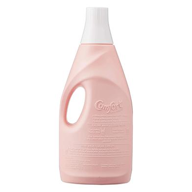 Comfort Fabric Conditioner 2L (Kiss of Flowers with Rose Fresh)