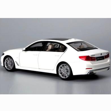 DIE CAST1:18 – Kyosho BMW G38 5 Series Li 530i 540i 550i M550i