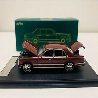ROLLS ROYCE PHANTOM 8TH GENERATION BLUE WITH FIGURE 999 MADE 164 SCALE  DIECAST CAR MODEL BY TIME MICRO TMPHABLFIG