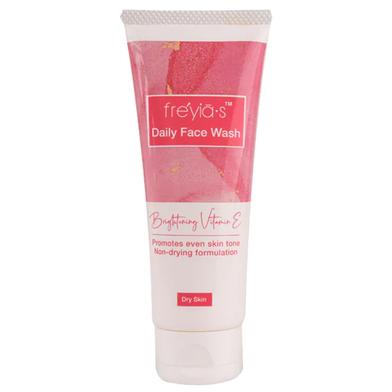 Freyia's Brightening Vitamin E Daily Face Wash image