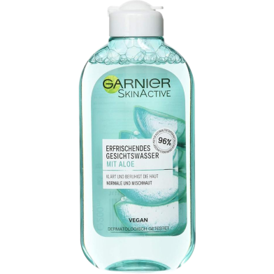 Garnier Aloe Refreshing Tone Cleansing Water 200 ml image