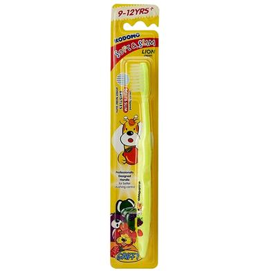 Kodomo Tooth Brush Soft and Slim (9-12yrs) image