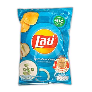 Lays Saur Cream And Onion Flavor Flat Potato Chips 48 GM Thailand image