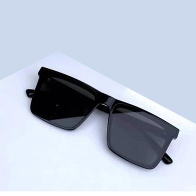 New Trendy Look Very Stylish Black Sunglass For Men image