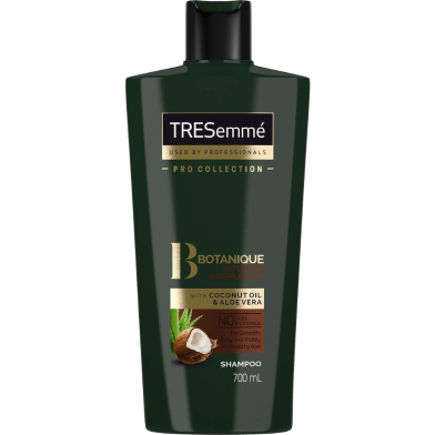 Tresemme Botanique Nourish and Replenish with Coconut Oil and Aloe Vera Shampoo - 700 ml image