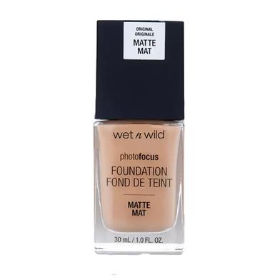 Wet N Wild Photo Focus Foundation Classic Beige-30 ml image