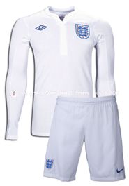 England Home Jersey : Special Full Sleeve Jersey With Short Pant image