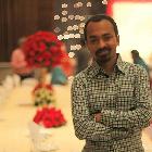 user-img
